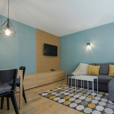 HÁT Old Town Designer Apartments Braşov Esterno foto