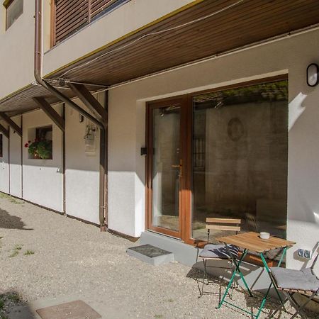 HÁT Old Town Designer Apartments Braşov Esterno foto