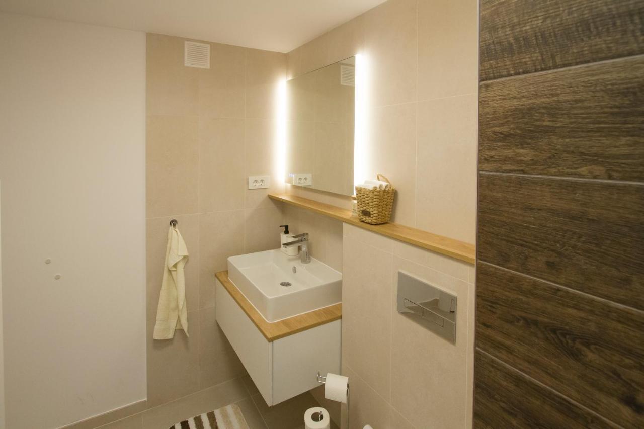 HÁT Old Town Designer Apartments Braşov Esterno foto